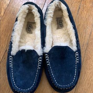 UGG indoor/outdoor slippers